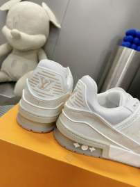 Picture of Louis Vuitton Shoes _SKULVsz39-45njd016312667